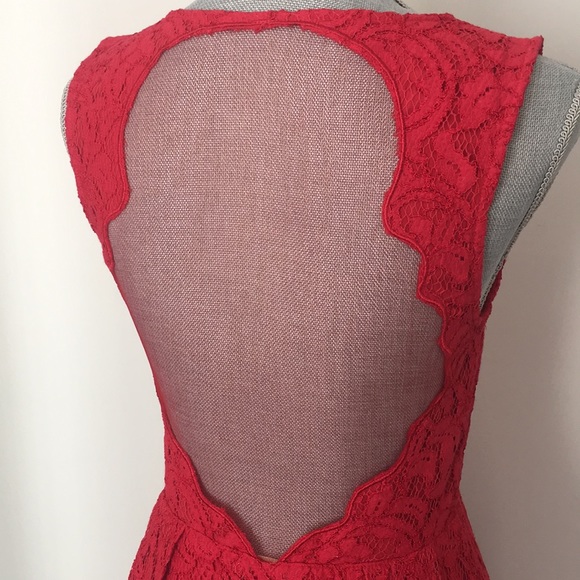 Urban Outfitters Pins and Needles Lace Sleeveless Fit & Flare Dress, size 6 ❤️ - Picture 6 of 16